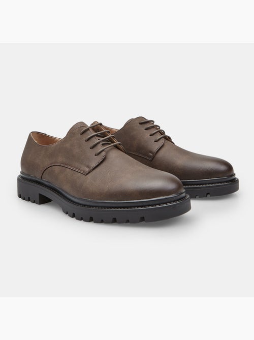 Chaussures Bata avec semelle track - Kiabi