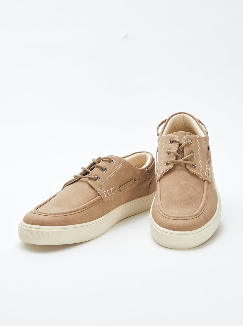 Chaussures bateau à lacets beige - Kiabi