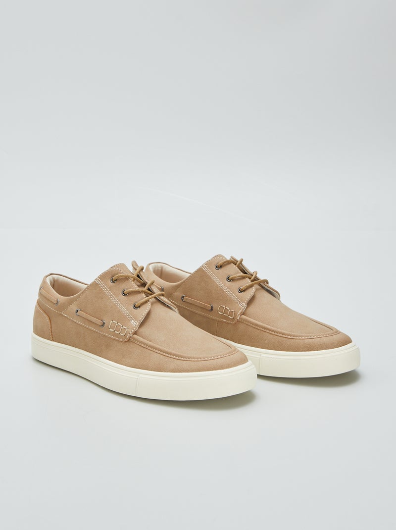 Chaussures bateau à lacets Marron - Kiabi