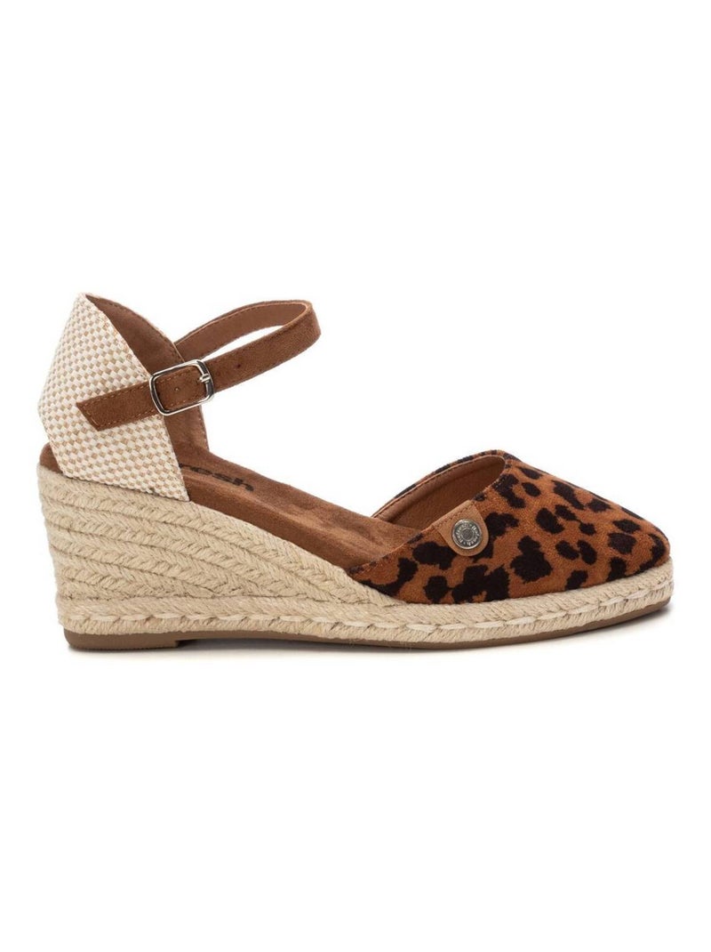 Chaussures décontractées à boucle avec semelle compensée Camel - Kiabi