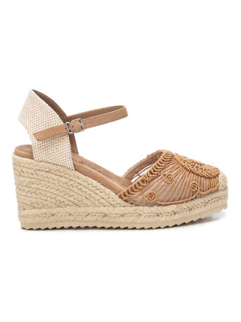 Chaussures décontractées à boucle et semelle compensée Beige - Kiabi
