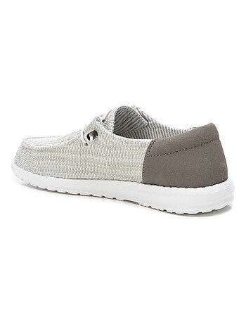 Chaussures femme à lacets