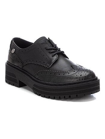 Chaussures femme à lacets