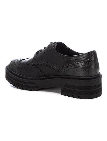 Chaussures femme à lacets