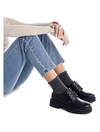 Chaussures femme à lacets