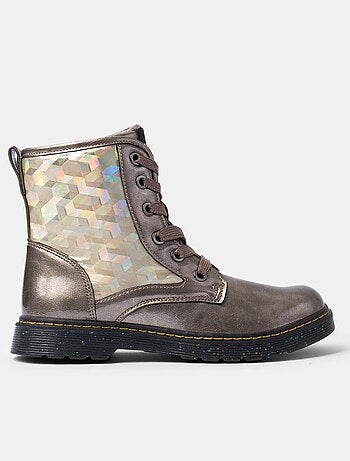 Chaussures hautes Bata