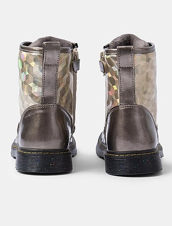 Chaussures hautes Bata