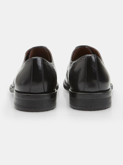 Chaussures Hommes BATA 24H à lacets et velcro - Kiabi