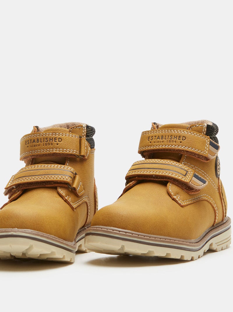 Chaussures montantes avec bandes velcro BATA Jaune - Kiabi