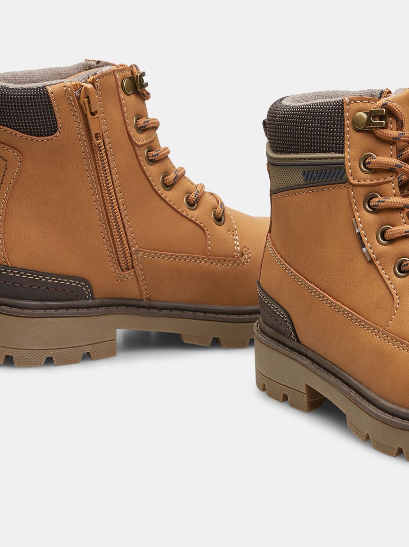 Chaussures montantes effet cuir BATA Beige - Kiabi