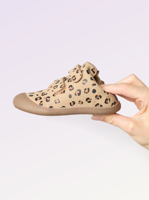 Chaussures motricité 3 '1ers pas' - Kitchoun - Kiabi Chaussures motricité 3 '1ers pas' - Kitchoun - Kiabi