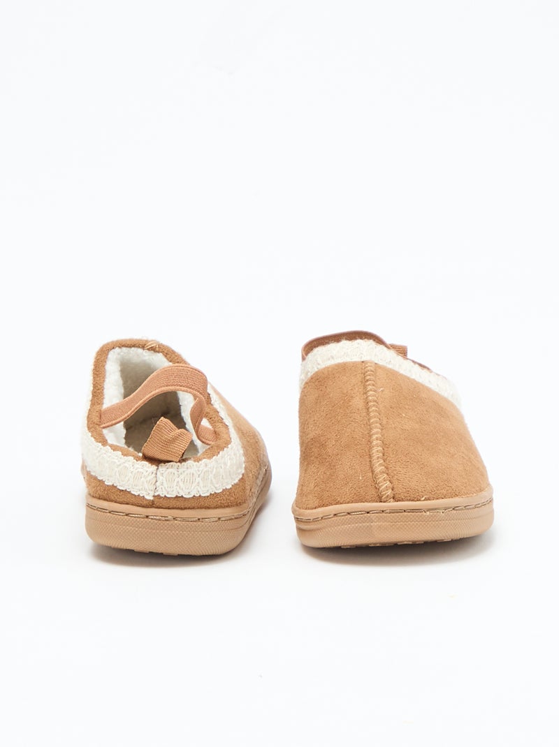 Chaussures mules suédine avec détails Marron - Kiabi