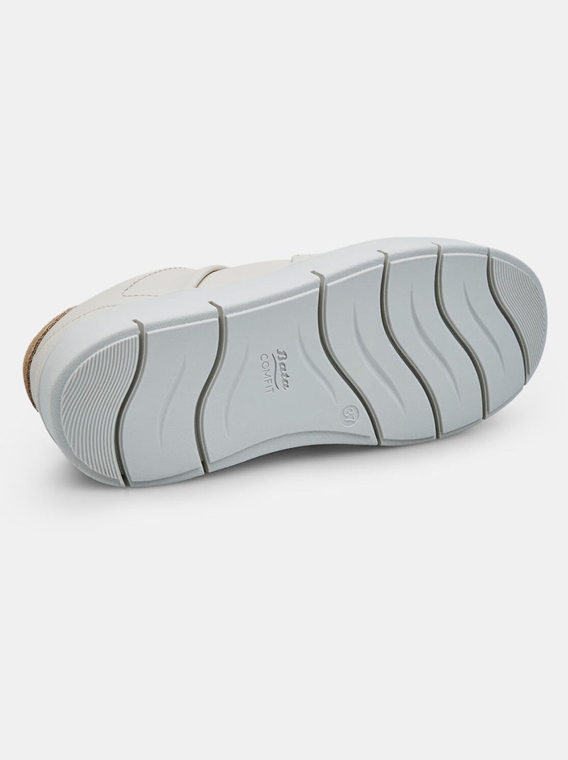 Chaussures Urban Casual  Bata à lacets Blanc - Kiabi