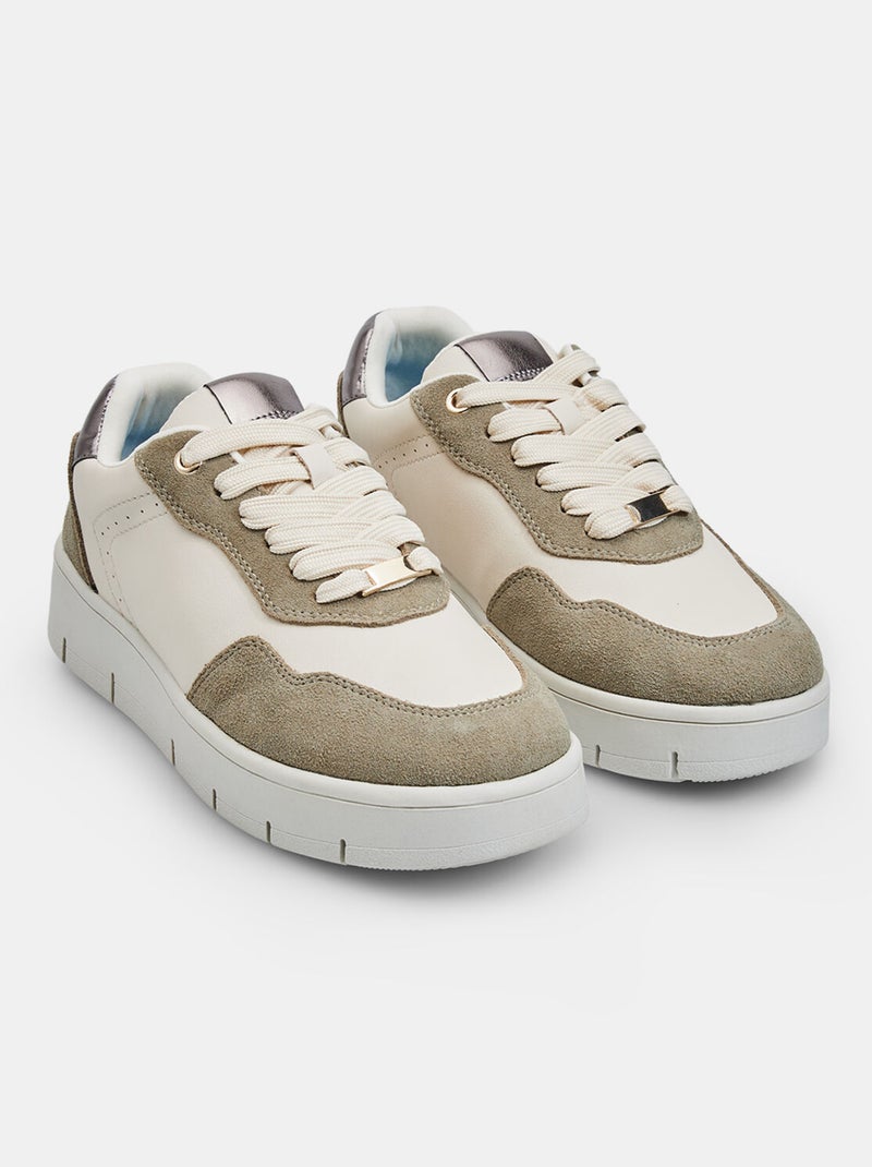 Chaussures Urban Casual  Bata à lacets Vert - Kiabi