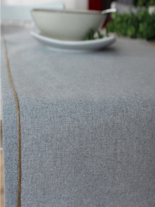 Chemin de table avec feston en jute - Kiabi Chemin de table avec feston en jute - Kiabi