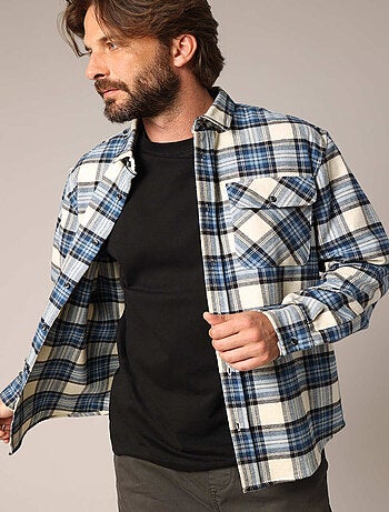 Chemise à carreaux 100% coton avec poche poitrine boutonnée. 'Deeluxe'