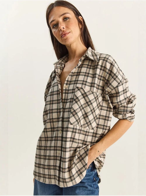 Chemise à carreaux oversize à manches longues et poche lucci - Kiabi Chemise à carreaux oversize à manches longues et poche lucci - Kiabi