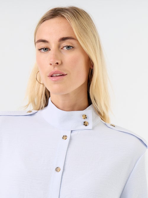 Chemise à col haut et empiècements épaules - Kiabi Chemise à col haut et empiècements épaules - Kiabi
