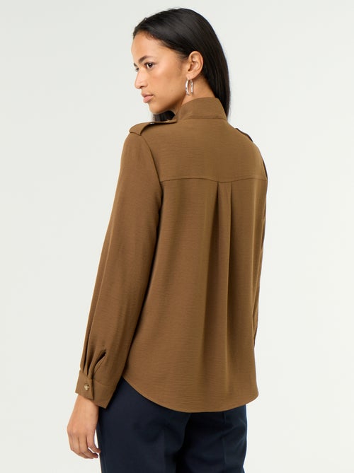 Chemise à col haut et empiècements épaules - Kiabi Chemise à col haut et empiècements épaules - Kiabi