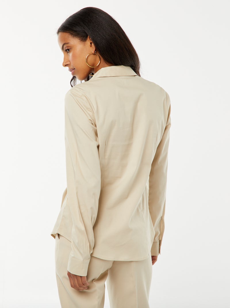 Chemise à coupe ajustée col italien Beige - Kiabi
