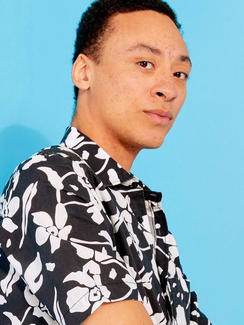 Chemise à fleurs à manches courtes Noir - Kiabi