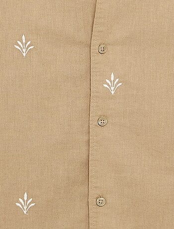 Chemise à manche courtes avec broderies
