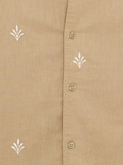 Chemise à manche courtes avec broderies - Kiabi