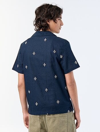 Chemise à manche courtes avec broderies