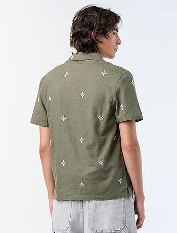 Chemise à manche courtes avec broderies