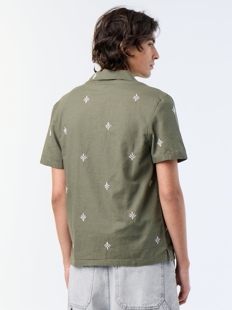Chemise à manche courtes avec broderies Vert - Kiabi