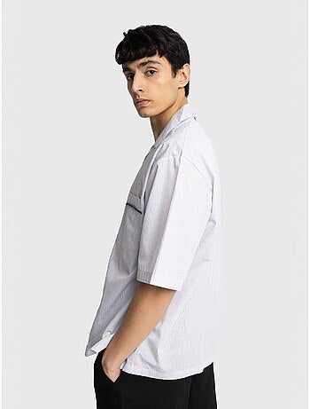 Chemise à manches courtes à fines rayures giesto