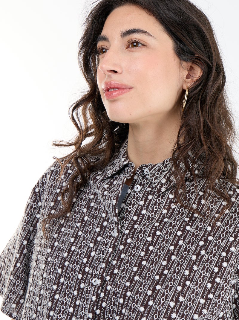 Chemise à manches courtes avec broderies Marron - Kiabi