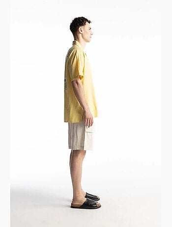 Chemise à manches courtes boutonnée en lin mélangé avec poche giesto