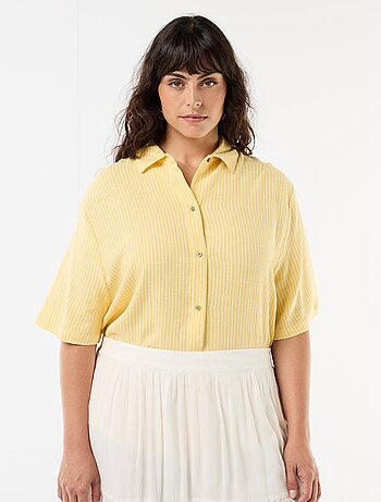 Chemise à manches courtes boutonnée