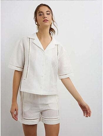 Chemise à manches courtes en lin avec détails découpés