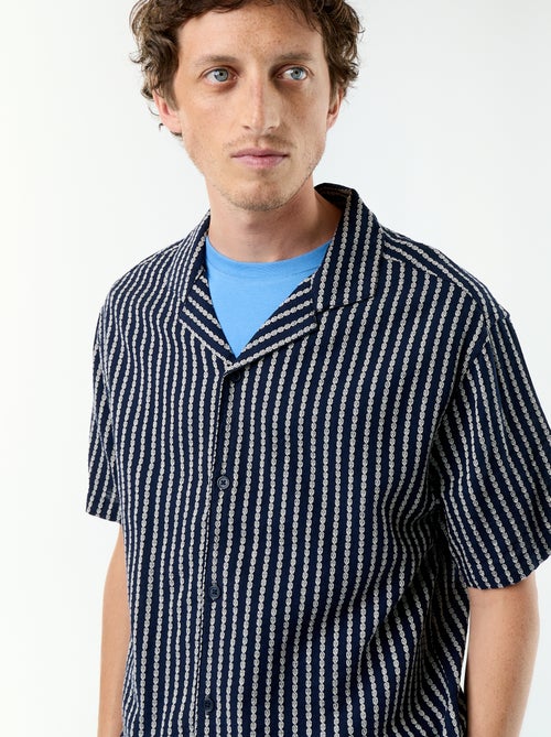 Chemise à manches courtes en maille fantaisie - Kiabi Chemise à manches courtes en maille fantaisie - Kiabi