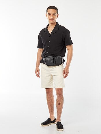 Chemise à manches courtes et col polo
