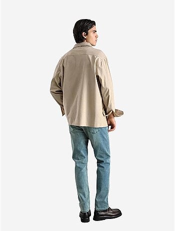Chemise à manches longues boutonnée avec col de chemise giesto