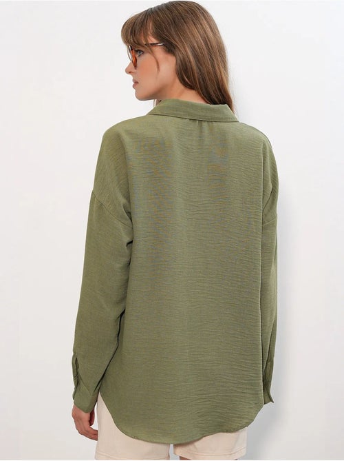 Chemise à manches longues brodée avec fermeture à boutons bdart - Kiabi Chemise à manches longues brodée avec fermeture à boutons bdart - Kiabi