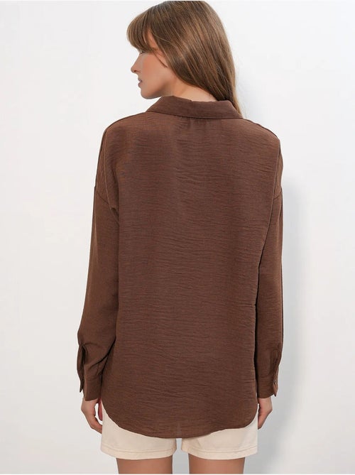 Chemise à manches longues brodée avec fermeture à boutons bdart - Kiabi Chemise à manches longues brodée avec fermeture à boutons bdart - Kiabi
