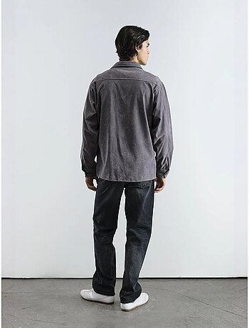 Chemise à manches longues brodée, coupe classique giesto