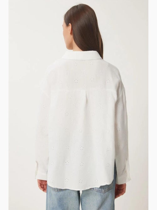 Chemise à manches longues brodée texturée avec fermeture boutonnée istanbul - Kiabi Chemise à manches longues brodée texturée avec fermeture boutonnée istanbul - Kiabi