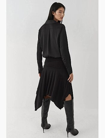 Chemise à manches longues en satin avec fermeture à boutons hiccup