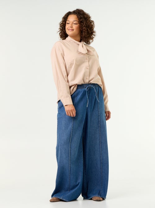 Chemise à manches longues et col lavallière - Kiabi Chemise à manches longues et col lavallière - Kiabi