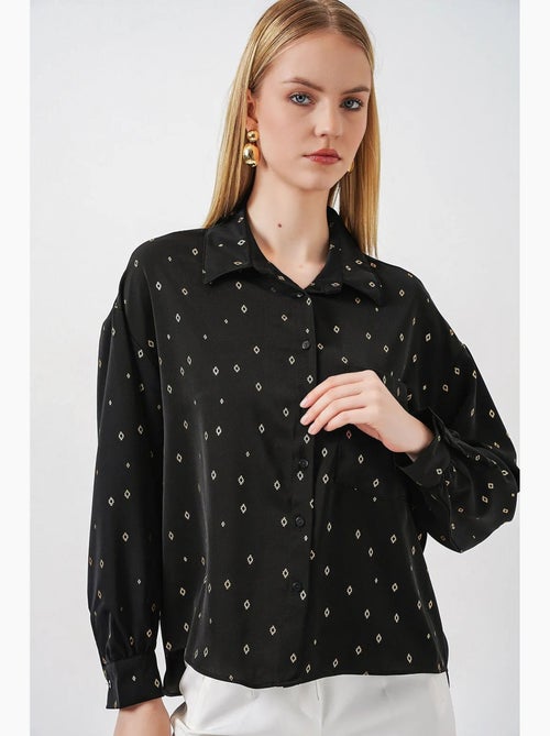 Chemise à manches longues oversize, micro-motifs et poches bdart - Kiabi Chemise à manches longues oversize, micro-motifs et poches bdart - Kiabi