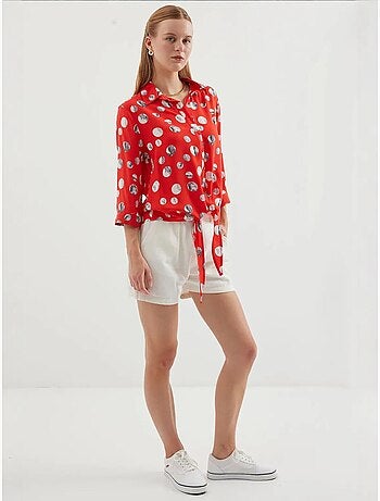 Chemise à motifs nouée devant bdart