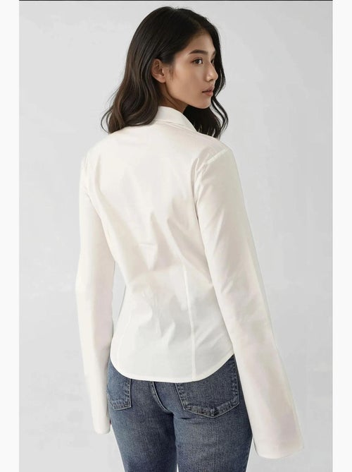 Chemise ajustée à manches longues hiccup - Kiabi Chemise ajustée à manches longues hiccup - Kiabi