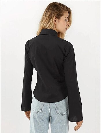 Chemise ajustée à manches longues