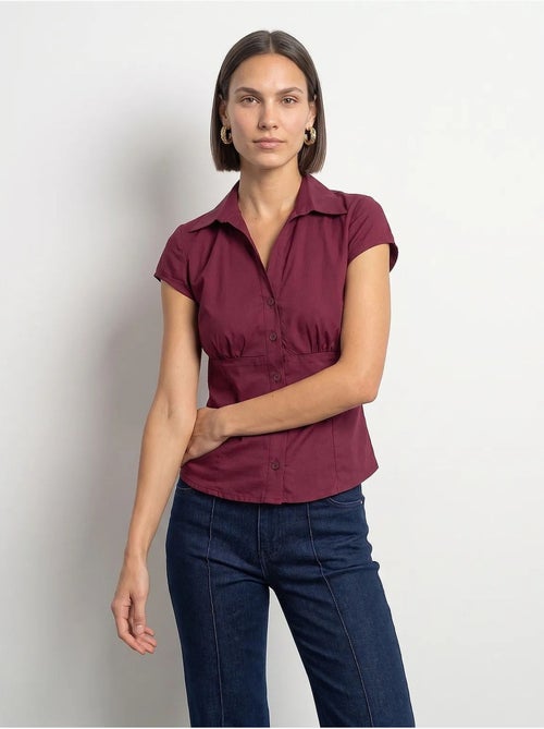 Chemise ajustée en popeline de coton avec lien dilvin - Kiabi Chemise ajustée en popeline de coton avec lien dilvin - Kiabi