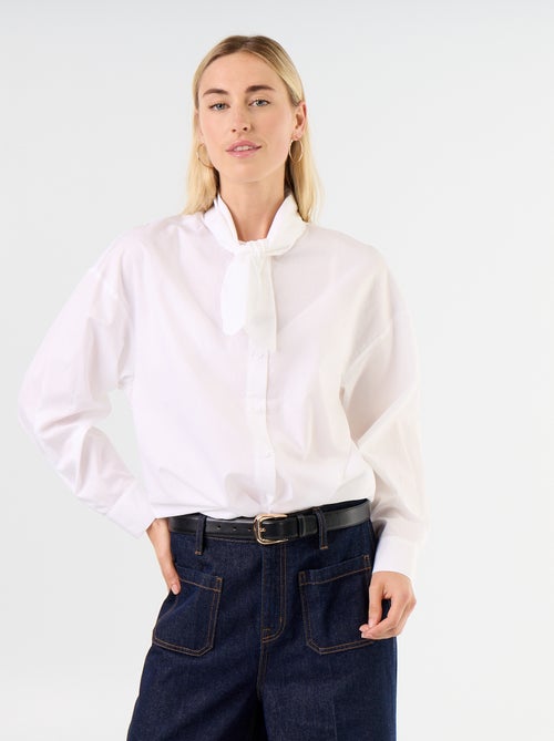Chemise ample à manches longues et col lavallière - Kiabi